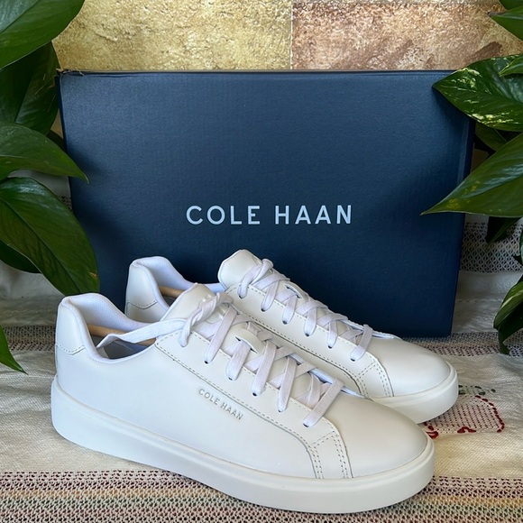 NEW Cole Haan Women’s Leather GC Daily White Lace Sneaker Tennis Shoes, Size 7 - Picture 2 of 16